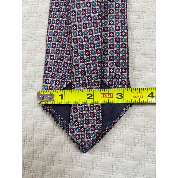 Briar Silk Tie Foulard Hand Made in England 1970s | Salmon‎ | 3.25"W 57"L - Picture 4 of 5